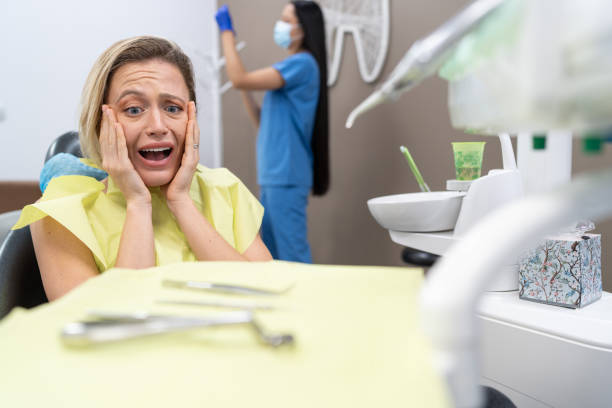 Best Emergency Dental Care for Broken or Chipped Teeth in Thousand Oaks, CA